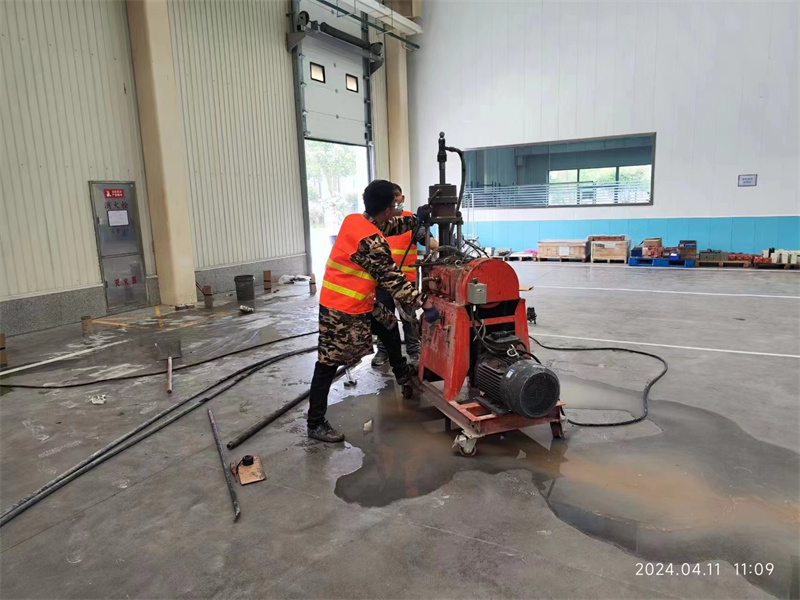 福田厂房地面下沉塌陷注浆加固施工